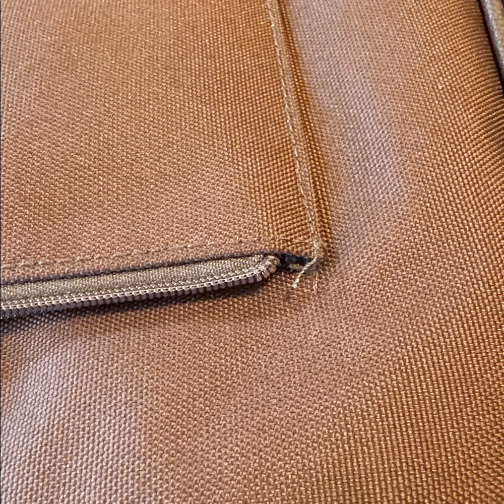 BEIS Expandable Backpack - Picture 4 of 4